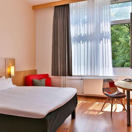 ibis Berlin City Süd Exterior foto