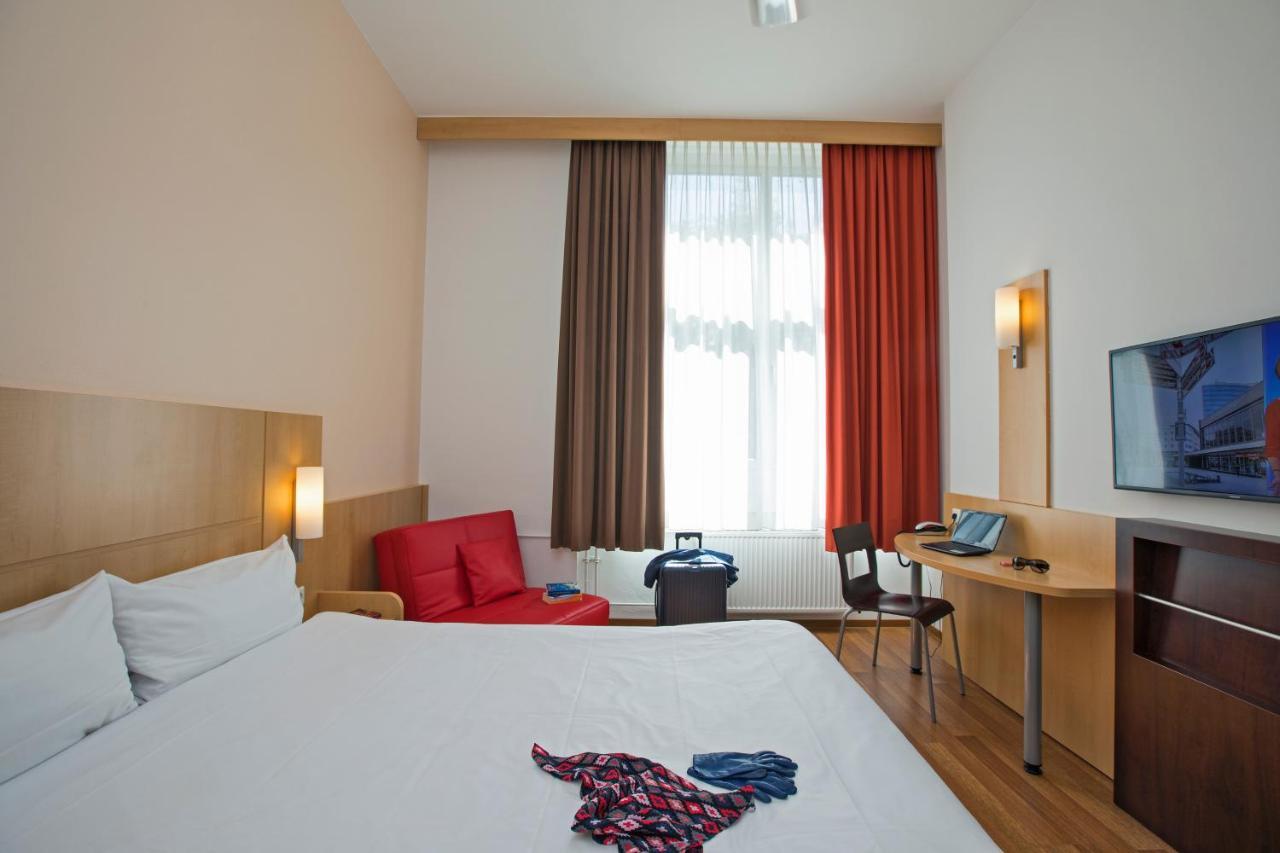 ibis Berlin City Süd Exterior foto